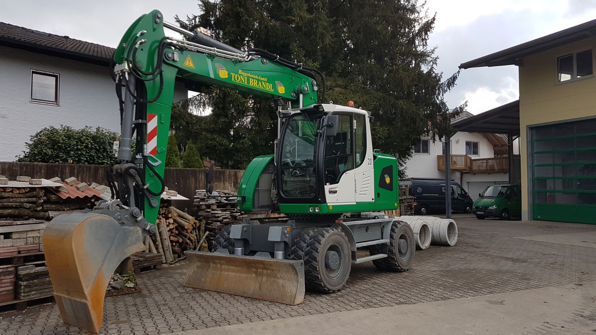 Liebherr A918C (1) – Mobilbagger im Fuhrpark von Baggerbetrieb Brandl